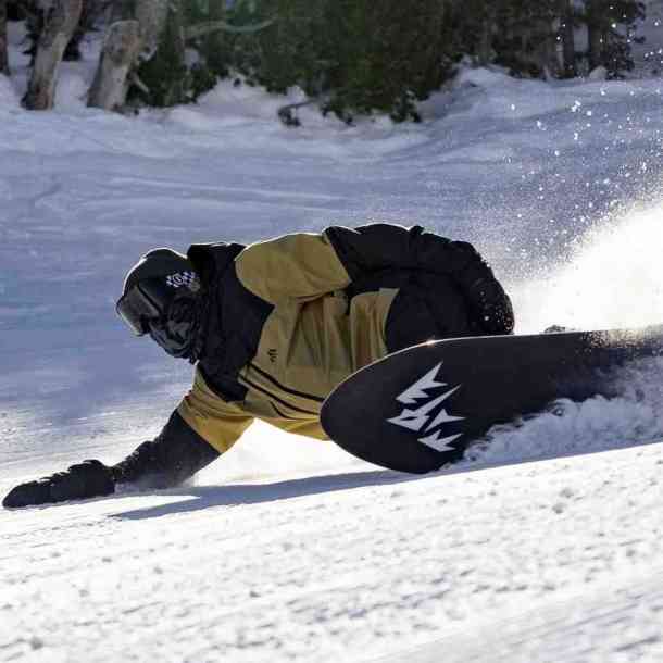 Jones Mountain Surf Parka Summit Khaki snowboard jacket