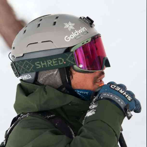 Shred Amazify Walnuts goggles  (Tom Wallish signature) 