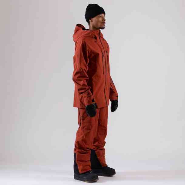  Jones Shralpinist 3L Stretch Recycled snowboard jacket (obsidian red)