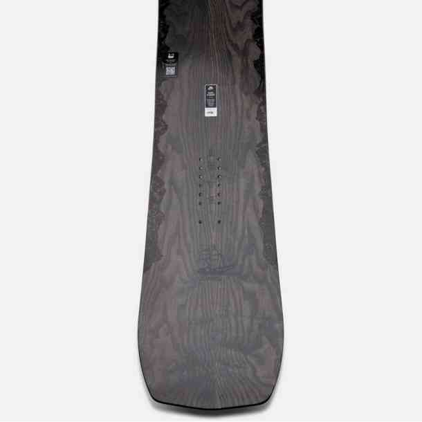 Men&#039;s Jones Ultra Flagship snowboard