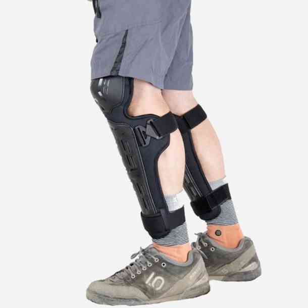 Demon Tactic knee-shin guard