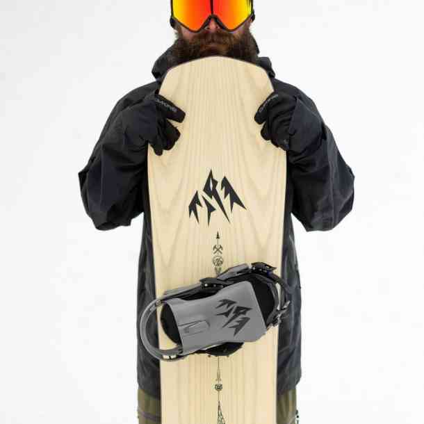 Męska deska snowboardowa Jones Flagship 2025