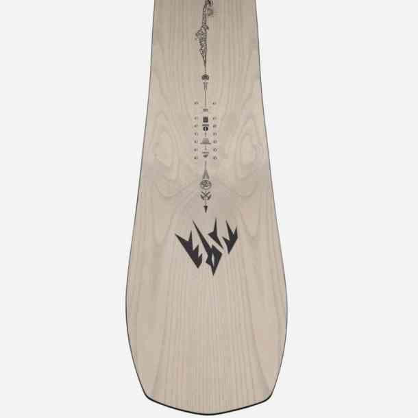 Women&#039;s Jones Flagship snowboard 2025