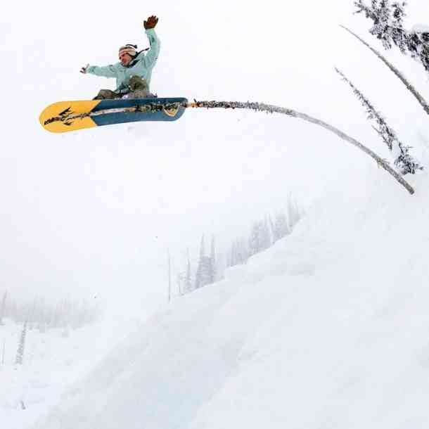 Men's Jones Frontier snowboard 2025