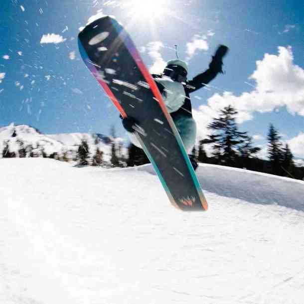 Men's Jones Mountain Twin snowboard 2025 + neckwarmer