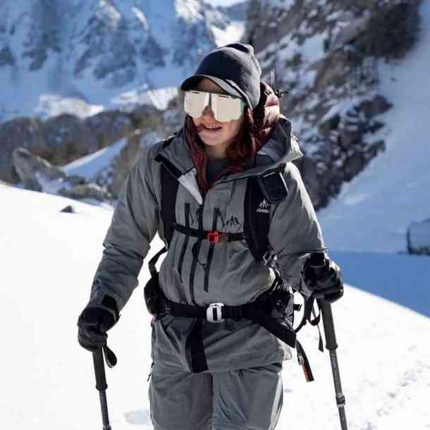 Jones Shralpinist 3L Stretch Recycled snowboard jacket  (ash blue)